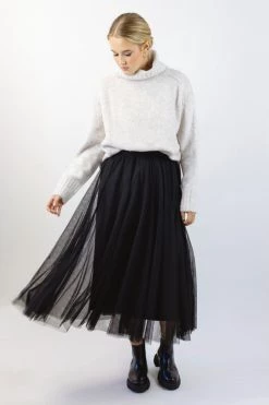 Ivy + Jack Muse Black Tulle Layered Midi Skirt