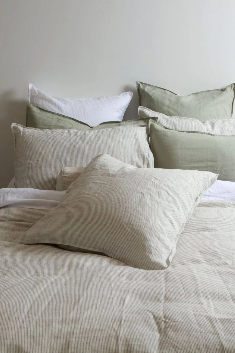 Home Lab 100% French Linen Duvet Cover Set King Charcoal Pinstripe