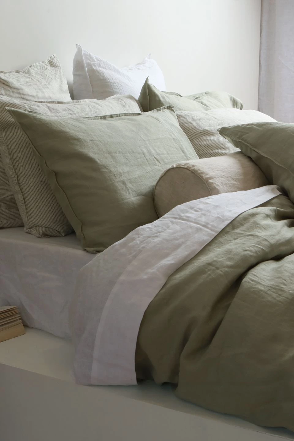 Home Lab 100% French Linen Duvet Cover Set King Sage