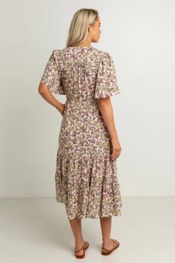 Harni Ophelia Pale Pink Daisy Floral SS Midi Wrap Dress Dresses