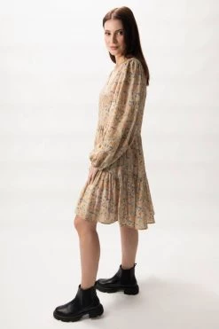 Ivy + Jack Dresses Elsa Pistachio Floral LS V Neck Smock Dress