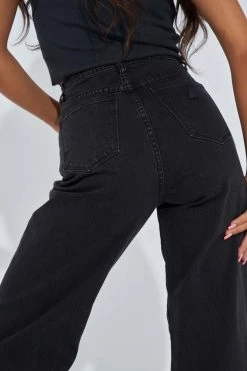 Abrand Jeans New In A 94 High Wide Black Stone Denim Jean