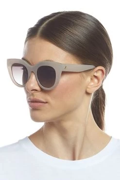 Le Specs Air Heart Oversized Cat Eye Oatmeal Sunglasses