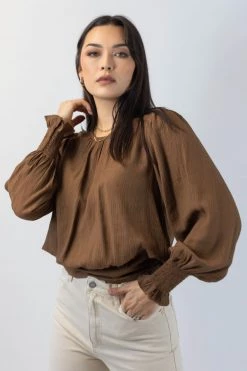 Ivy + Jack Grace Pecan Crinkle Blouson LS Back Hem Tie Top