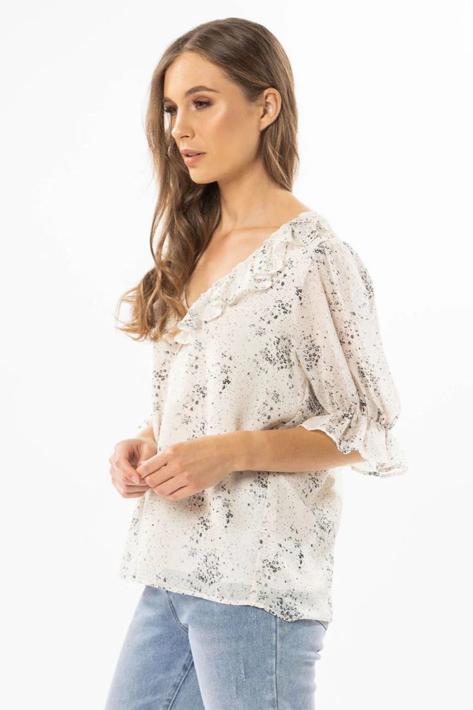 Billie The Label Sweet Dreams Ivory Scatter SS Frill V Neck Top Tops & Tees