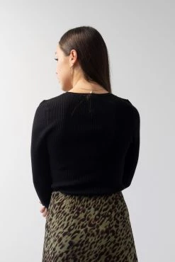 Ivy + Jack Radiant Black LS Rib Knit Crew Neck Top New In