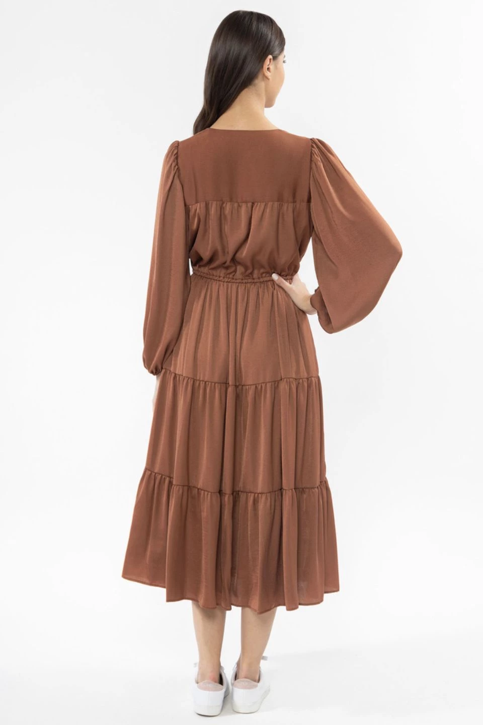 Seeking Lola Creative Rust Washer Satin V Neck Mid Sleeve Tiered Midi Dress New In