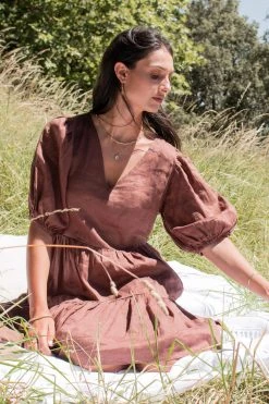 Ivy + Jack Dresses Ella Mocha Linen SS V Neck Smock Dress