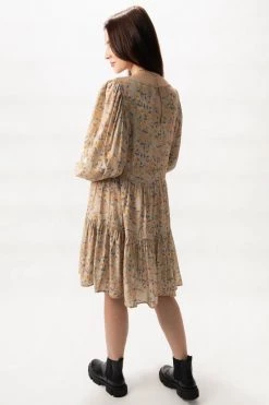 Ivy + Jack Dresses Elsa Pistachio Floral LS V Neck Smock Dress