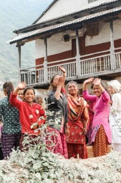 Flo Gives Back 15% To Women In Need Jewellery Moon And Star Gold Huggie Earrings