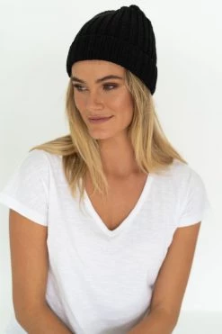 Humidity Lifestyle Keely Black Rib Beanie New In