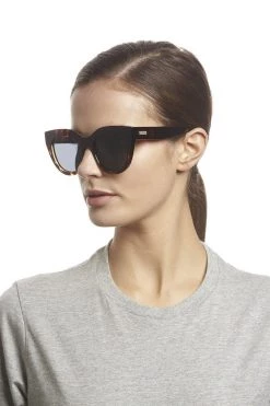 Le Specs Eyewear Air Heart Cat Eye Tort Smoke Lens Sunglasses