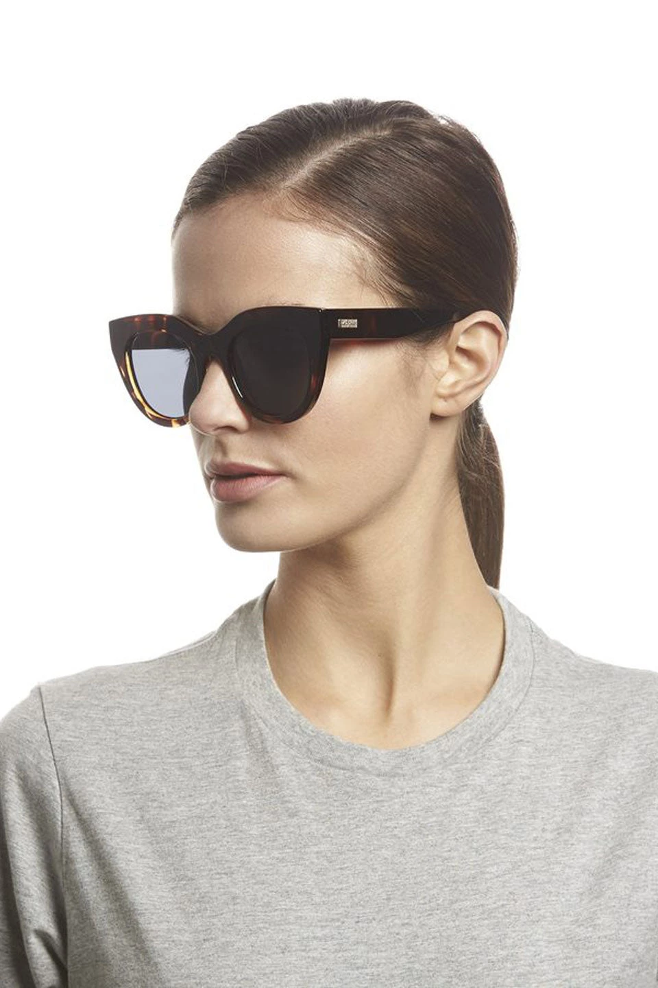 Le Specs Eyewear Air Heart Cat Eye Tort Smoke Lens Sunglasses