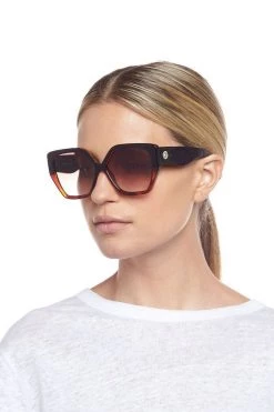Le Specs So Fetch Oversized Square Black Tort Brown Gradient Lens Sunglasses Eyewear