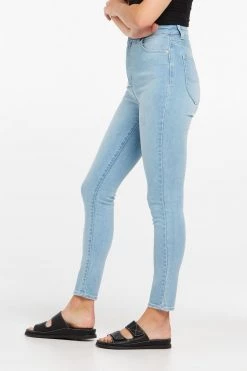 Lee Denim High Licks Crop Strike A Cord Pale Blue Skinny Jean