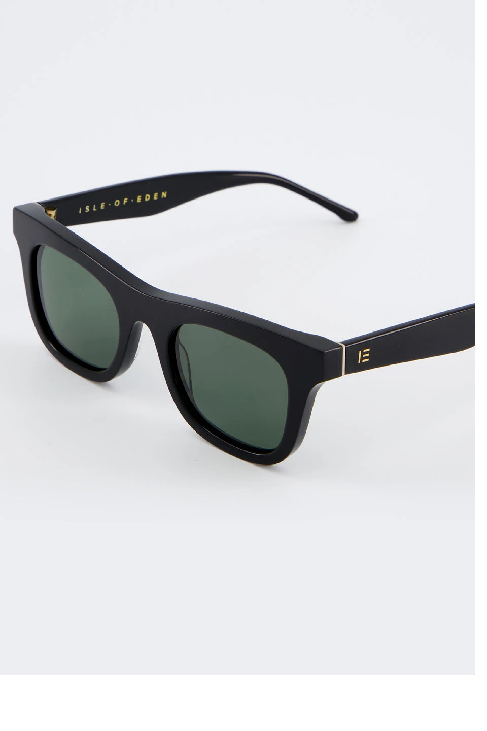 Isle Of Eden Millane Black Sunglasses Eyewear