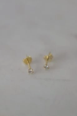 Sophie Jewellery Mini Rock Stud Earrings Clear Gold