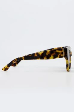 Isle Of Eden Rae Tortoise Sunglasses Eyewear