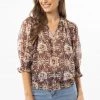 Seeking Lola Fae Brown Floral V Neck SS Shirred Hem Top