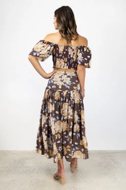 Ivy + Jack Sara Chocolate Floral Square Neck Bubble SS Shirred Crop Top Tops & Tees