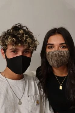 Queen Of The Foxes Animal Black Plaid Face Masks Pack Of 3