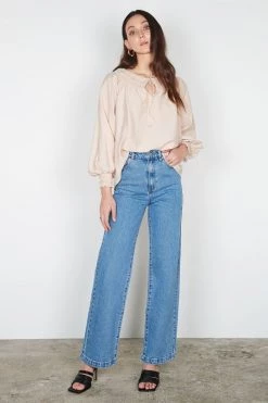 Esmaee New In Tanana Natural Button Down LS Blouse