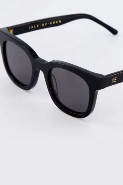 Isle Of Eden Eyewear Eugene Black Sunglasses
