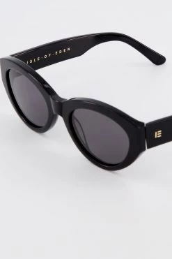 Isle Of Eden Felina Black Sunglasses