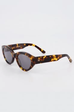 Isle Of Eden Felina Tortoise Sunglasses Eyewear