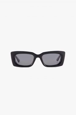Isle Of Eden Goldie Black Sunglasses Eyewear