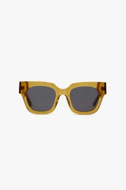 Isle Of Eden Rae Cognac Sunglasses