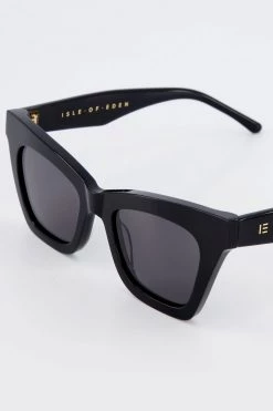 Isle Of Eden Eyewear Sienna Black Sunglasses