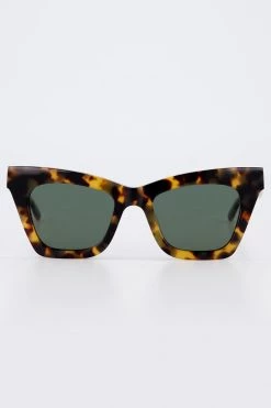Isle Of Eden Sienna Tortoise Sunglasses Eyewear