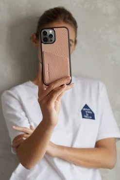 Status Anxiety Get The Look Who's Who Leather Phone Case Dusky Pink